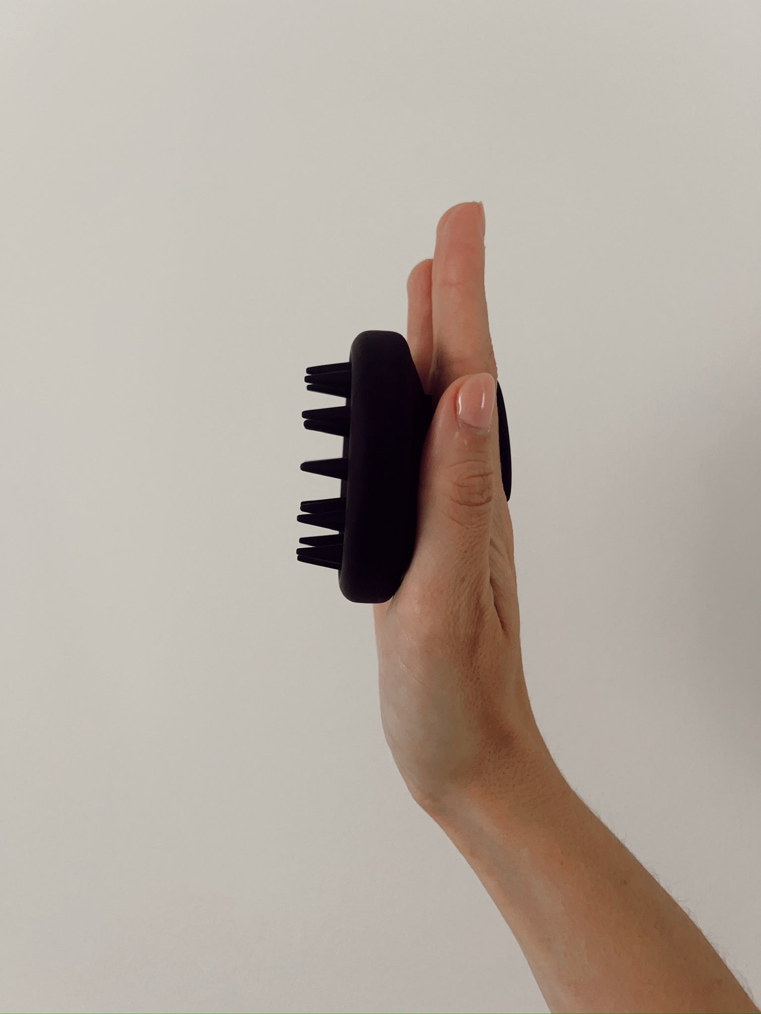 The Scalp Shampoo Brush